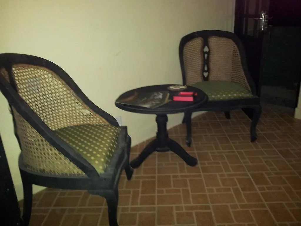 Hotel Senkada Rest Kandy