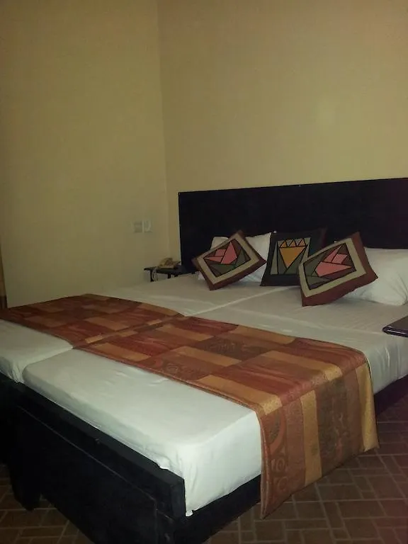 Penzion Hotel Senkada Rest Kandy